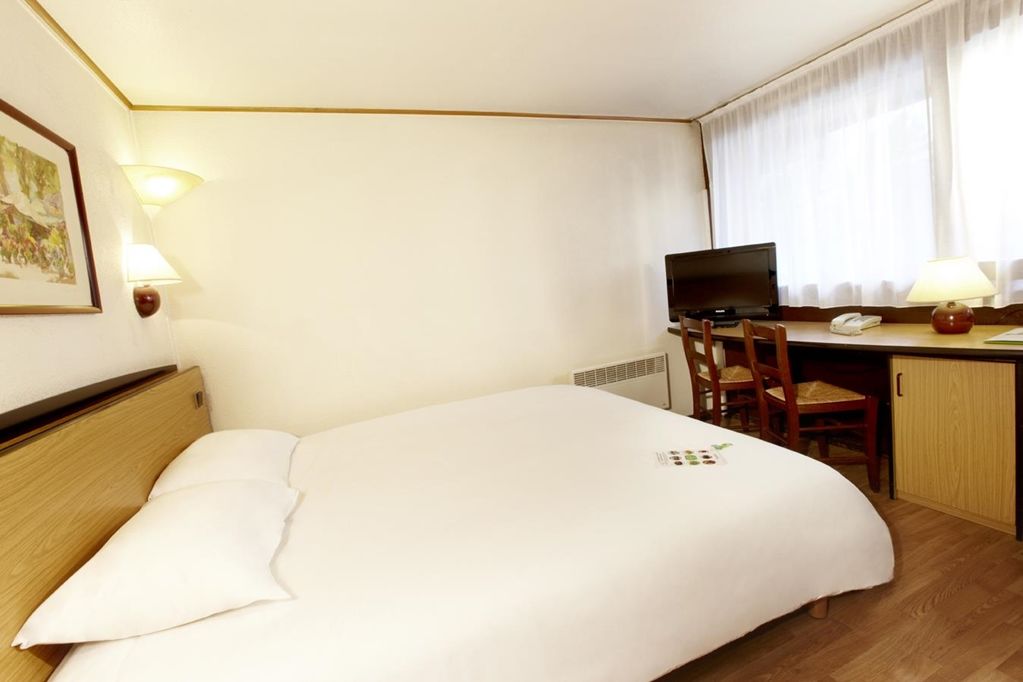 Campanile Nantes ~ Reze Aeroport Hotel Kamer foto